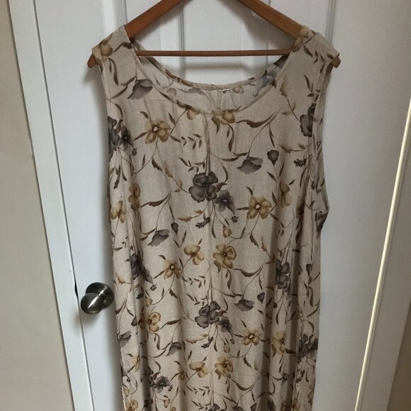 Beautiful Vintage Beige Flower Dress with Top in Large Size - Picture 1 of 6